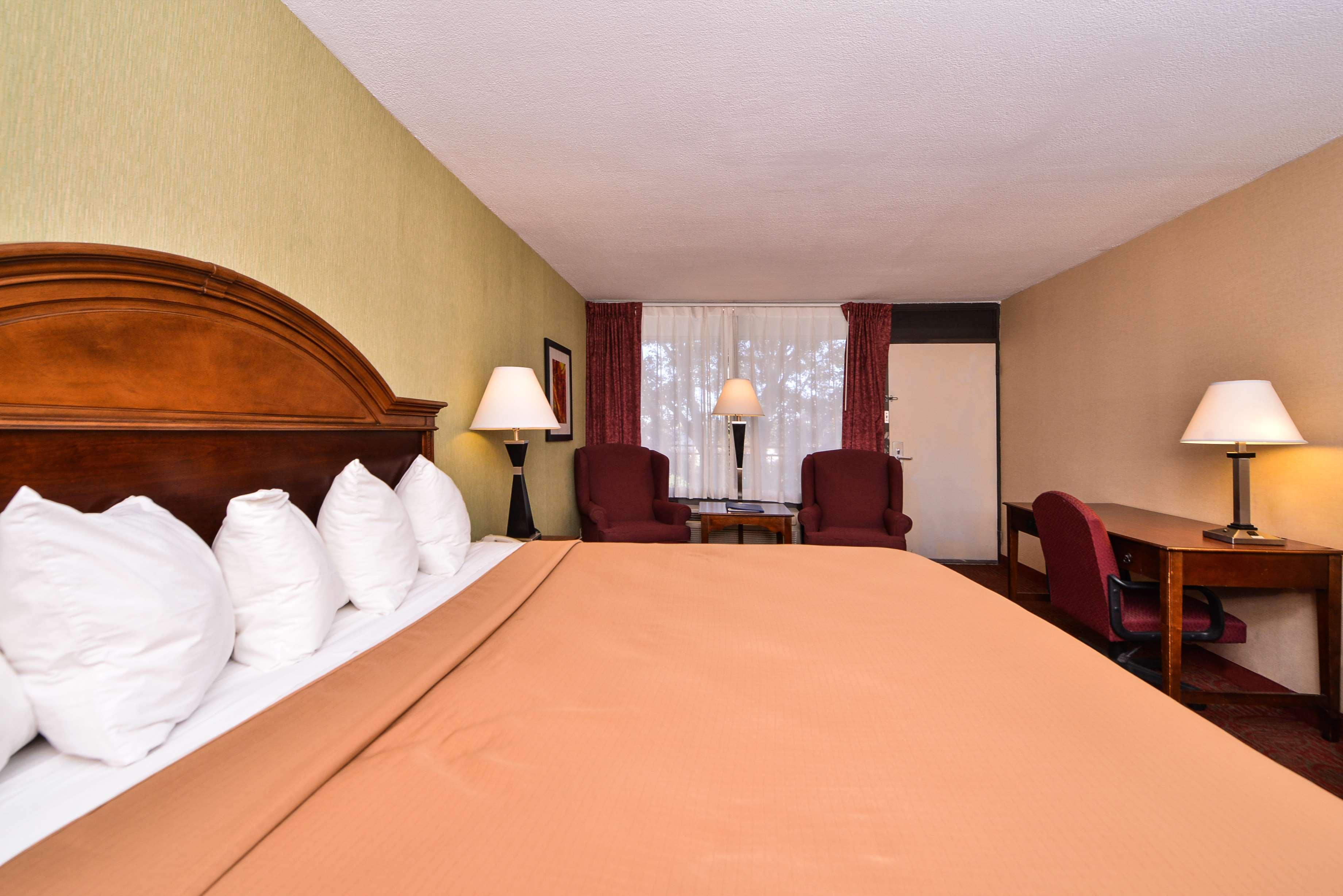 Hotel Western Northgate 3*