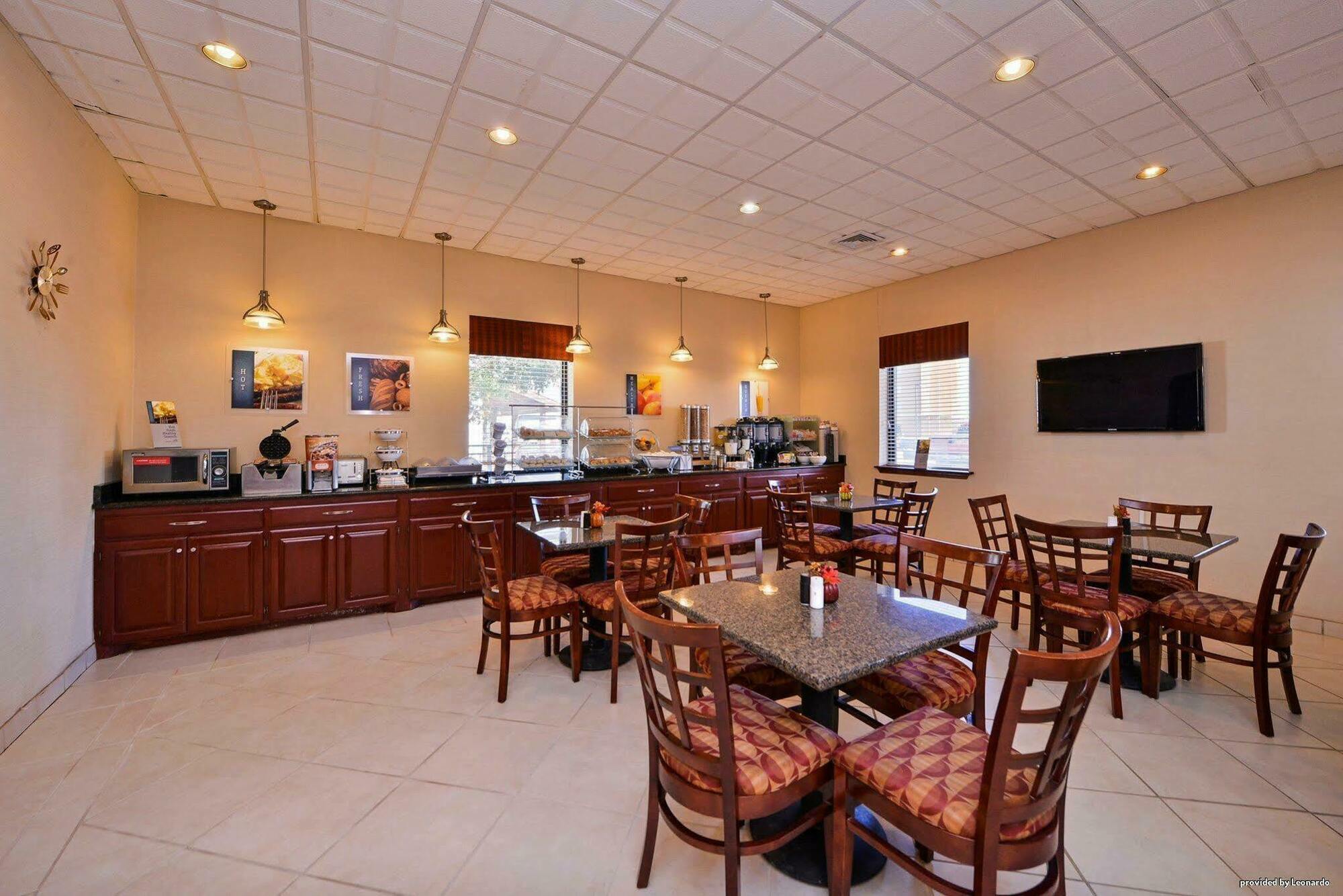 Western Northgate Hotel 3*